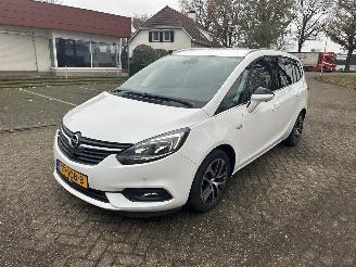 Schade bestelwagen Opel Zafira TOURER 2.0 cdti 2018/1
