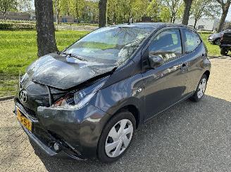 danneggiata veicoli commerciali Toyota Aygo  2018/1