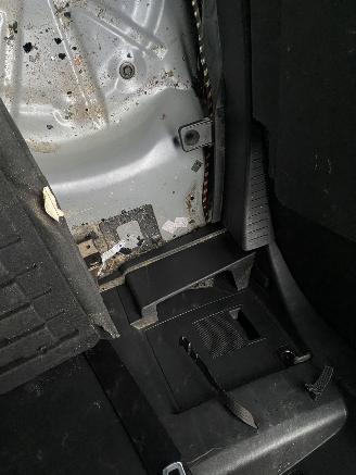 Mazda 5 Automaat Aangepast met Stuurbediening 2.0 Katano picture 42