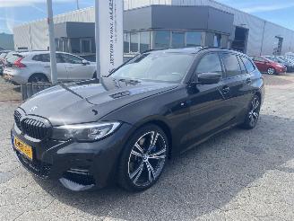 occasion passenger cars BMW 3-serie Touring 330d M xDrive High Executive AUTOMAAT 2020/7