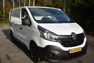 disassembly passenger cars Renault Trafic 1.6 dCi T27 L1H1 Com 2017/1