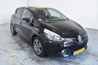 occasion passenger cars Renault Clio 0.9 TCe Nightenamp;Day 2015/4