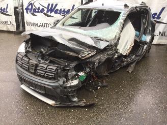 damaged commercial vehicles Dacia Sandero Stepway 2018/8