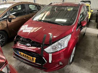Schade scooter Ford B-Max 1.0 EcoBoost Titanium 2017/2