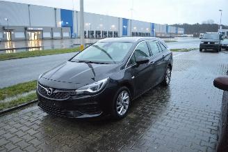 Vrakbiler auto Opel Astra 1.2 96 KW ELEGANCE SPORTS TOURER EDITION FACELIFT 2020/10