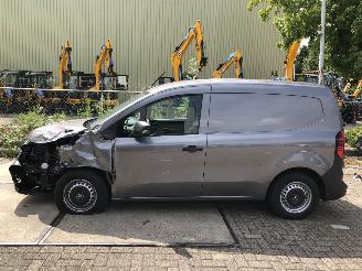Schade aanhangwagen Renault Kangoo 15dci 2022/6