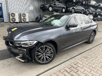ocasión turismos BMW 3-serie 330e Plug-in-Hybrid xDrive 2019/8