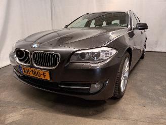 occasion passenger cars BMW 5-serie 5 serie Touring (F11) Combi 520d 16V (N47-D20C) [120kW]  (06-2010/02-2=
017) 2012/2