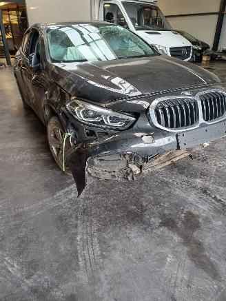 danneggiata veicoli commerciali BMW Bipper 116i www.midelo-onderdelen.nl 2023/1