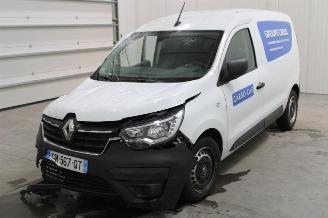 Dezmembrări autoturisme Renault Express  2023/3