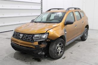 uszkodzony samochody osobowe Dacia Duster  2019/3