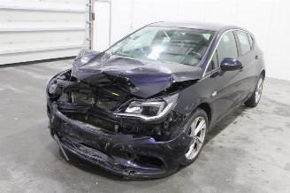 damaged commercial vehicles Opel Astra  2019/6