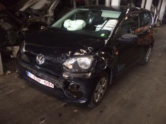 Unfall Kfz Van Volkswagen Up benzine - 999cc - 2013/4