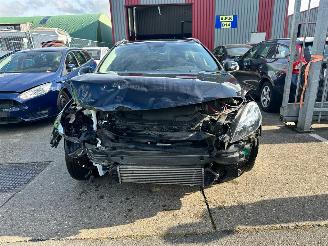 damaged trailers Volvo V-40 1.6 CROSS COUNTRY 2013/5